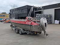 Consoleboot, twister, 600 pro, 2007, met buitenboordmotor, honda bf135a op boottrailer, pega zb2000/600 - afbeelding 23 van  45