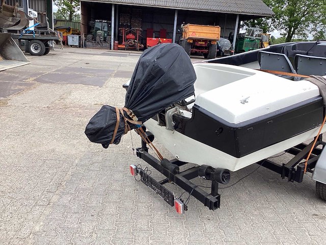 Consoleboot & visboot - afbeelding 10 van  18