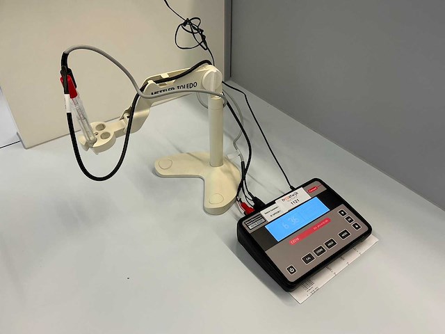 Consort c3210 dual channel ph,ec,do,orp-meter - afbeelding 1 van  6