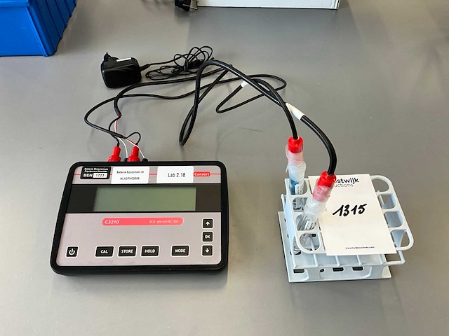 Consort c3210 dual channel ph,ec,do,orp-meter - afbeelding 1 van  4