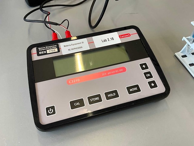 Consort c3210 dual channel ph,ec,do,orp-meter - afbeelding 2 van  4