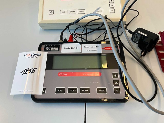 Consort laboratorium meetapparatuur (2x) - afbeelding 4 van  8