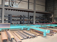 Constructiebalken en restanten in hal 2 w.o. h-balken (h50), hoeklijnen, hoekstukken, kokers, strips, etc. - afbeelding 9 van  11
