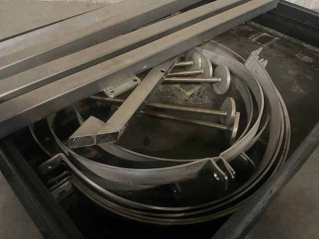 Constructiemateriaal - afbeelding 1 van  3
