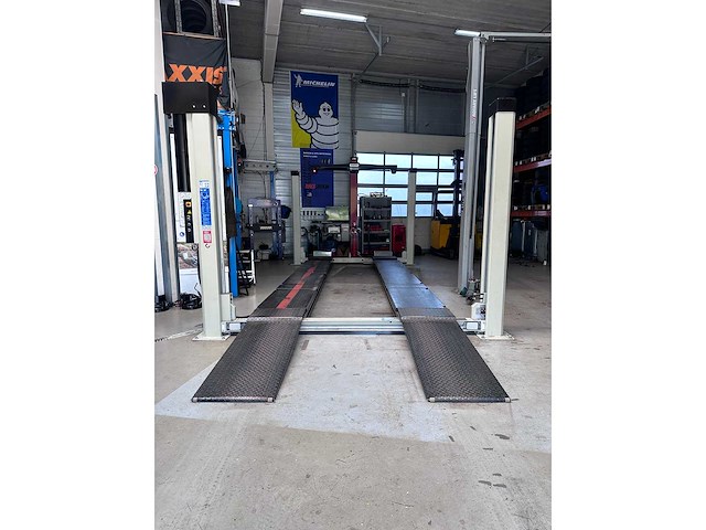 Consul - 2022 - h405 - hefbrug - afbeelding 1 van  8