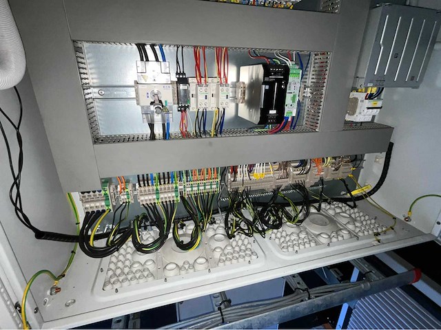 Container 10 ft. plc besturing 4x45kw - afbeelding 5 van  44