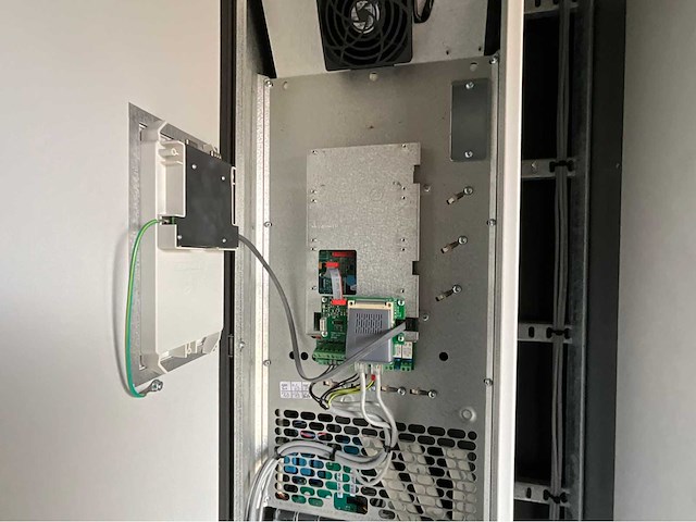 Container 10 ft. plc besturing 4x45kw - afbeelding 22 van  44