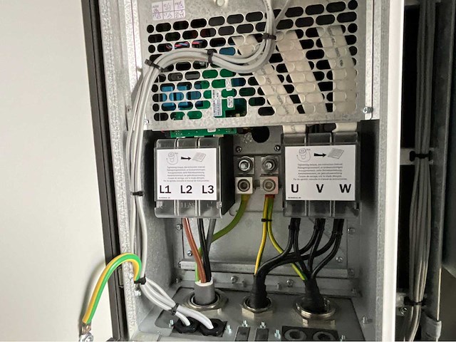 Container 10 ft. plc besturing 4x45kw - afbeelding 29 van  44