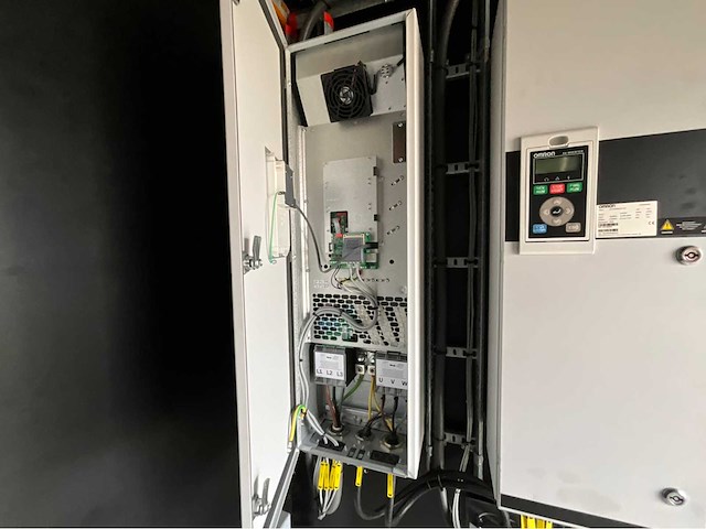 Container 10 ft. plc besturing 4x45kw - afbeelding 31 van  44