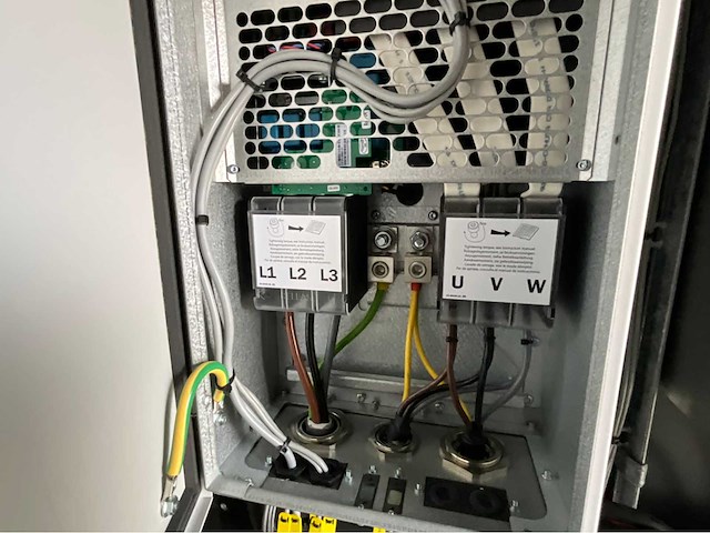 Container 10 ft. plc besturing 4x45kw - afbeelding 33 van  44