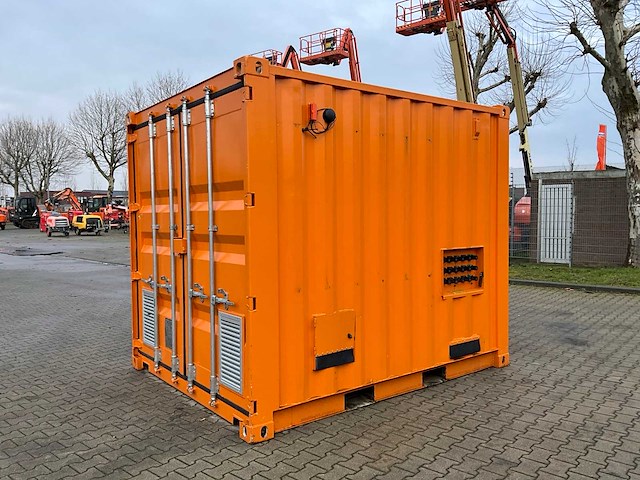 Container 10 ft. plc besturing 4x45kw - afbeelding 23 van  44