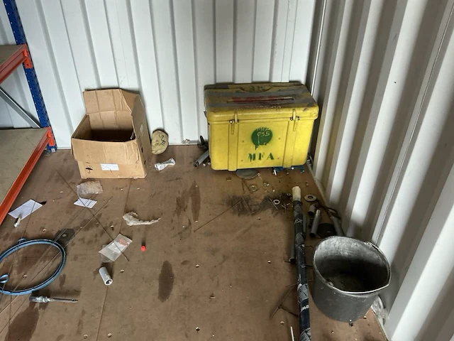 Container 20ft - afbeelding 9 van  10
