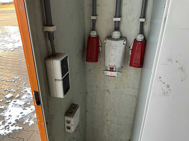 Container 5ft plc besturing 2x45kw - afbeelding 2 van  10