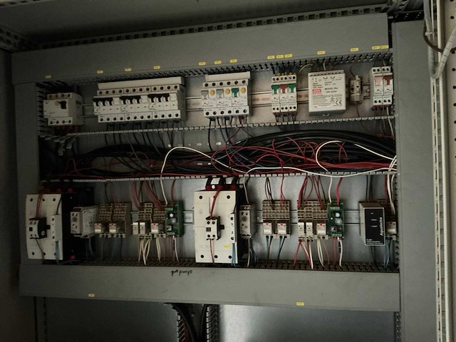 Container 5ft plc besturing 2x45kw - afbeelding 9 van  22