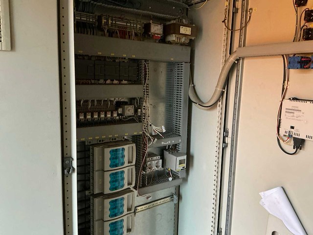 Container 5ft plc besturing 2x45kw - afbeelding 10 van  22