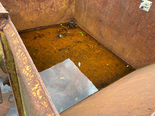 Container - afbeelding 6 van  6