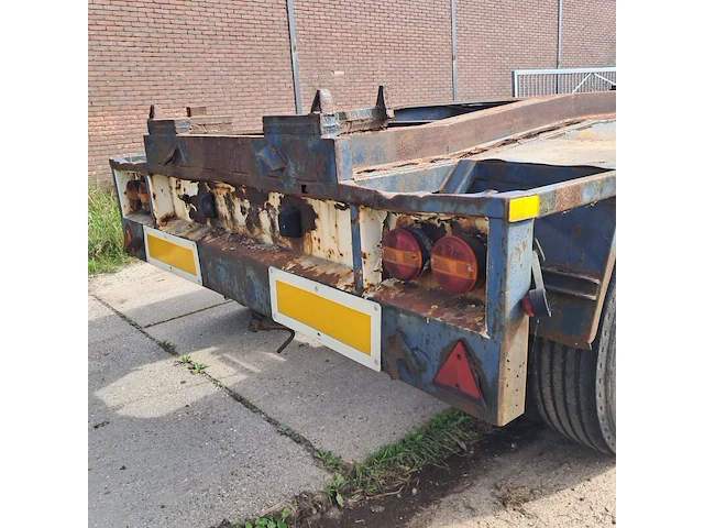 Containerchassis/oplegger - afbeelding 10 van  29