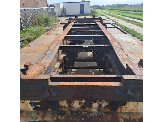 Containerchassis/oplegger - afbeelding 14 van  29
