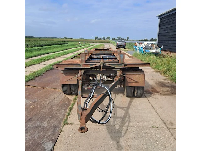 Containerchassis/oplegger - afbeelding 23 van  29
