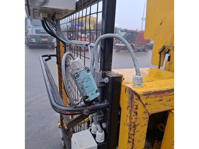 Containerkantelaar/ laadsysteem, stansz, 2010.046, 2010 - afbeelding 6 van  23