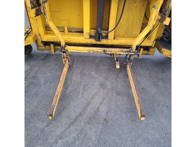 Containerkantelaar/ laadsysteem, stansz, 2010.046, 2010 - afbeelding 7 van  23