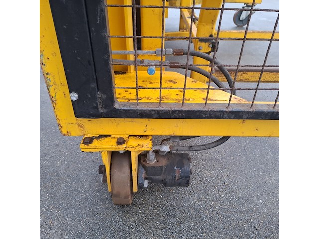 Containerkantelaar/ laadsysteem, stansz, ha 22kw, 2010 - afbeelding 10 van  21