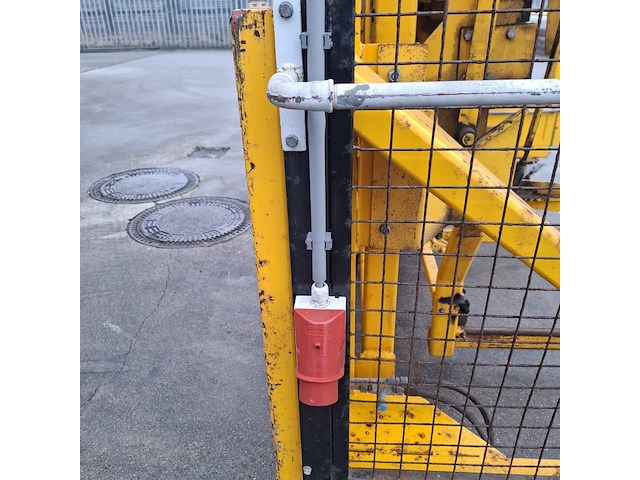 Containerkantelaar/ laadsysteem, stansz, ha 22kw, 2010 - afbeelding 13 van  21