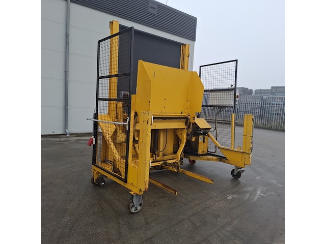 Containerkantelaar/ laadsysteem, stansz, ha 22kw, 2010 - afbeelding 12 van  21