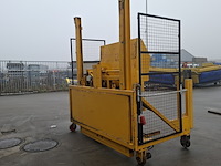 Containerkantelaar/ laadsysteem, stansz, ha 22kw, 2010 - afbeelding 16 van  21