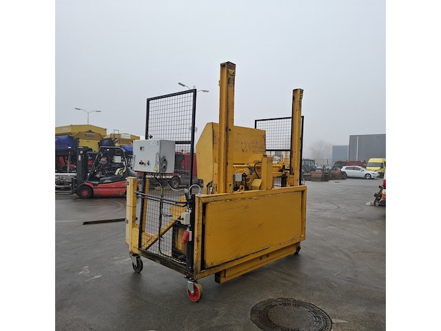 Containerkantelaar/ laadsysteem, stansz, ha 22kw, 2010 - afbeelding 18 van  21