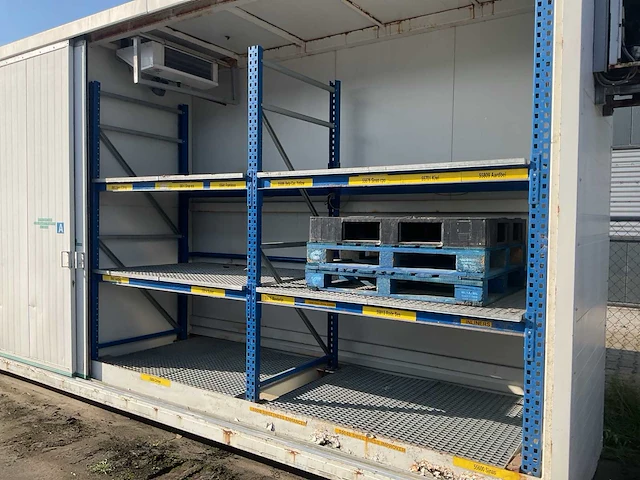 Containers - afbeelding 4 van  7
