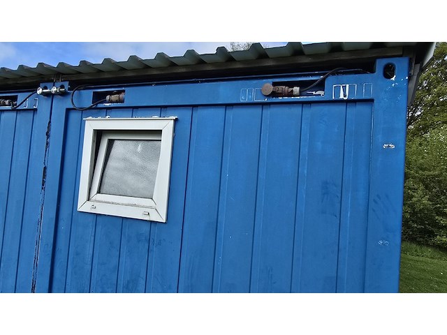 Containerunits met kleed en sanitair voorzieningen - afbeelding 3 van  48