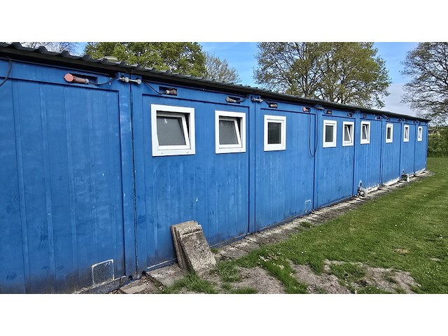 Containerunits met kleed en sanitair voorzieningen - afbeelding 7 van  48