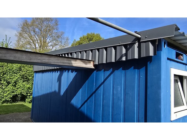 Containerunits met kleed en sanitair voorzieningen - afbeelding 13 van  48