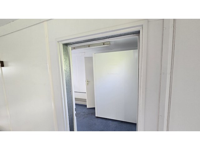 Containerunits met kleed en sanitair voorzieningen - afbeelding 35 van  48