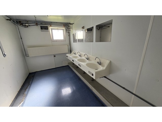 Containerunits met kleed en sanitair voorzieningen - afbeelding 36 van  48