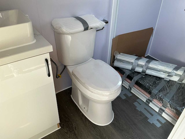 Containerwoning portable home met 2 woonruimtes / 40ft hq - 12 meter - afbeelding 14 van  28