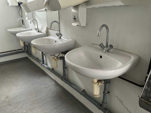 Containex 20 ft. sanitairunit - afbeelding 2 van  21