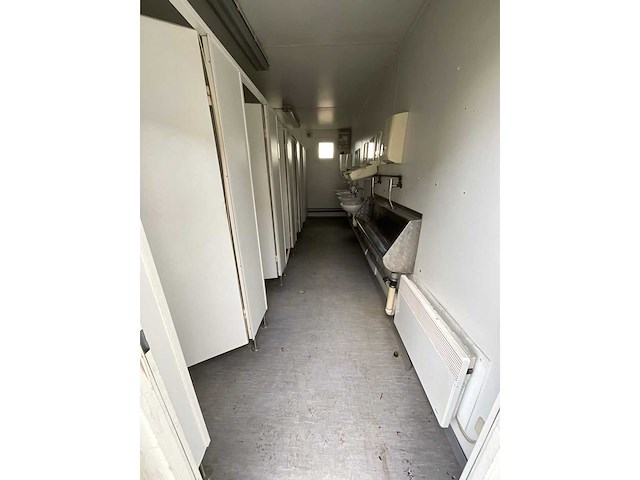Containex 20 ft. sanitairunit - afbeelding 19 van  21
