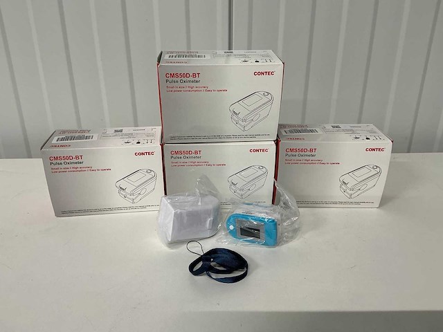 Contec - 2020 - cms50d-b2 - spo2 meter (5x) - afbeelding 1 van  1