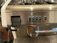 Conti x-one 2g espressomachine / koffiemachine met molens (faillissement) - afbeelding 12 van  14