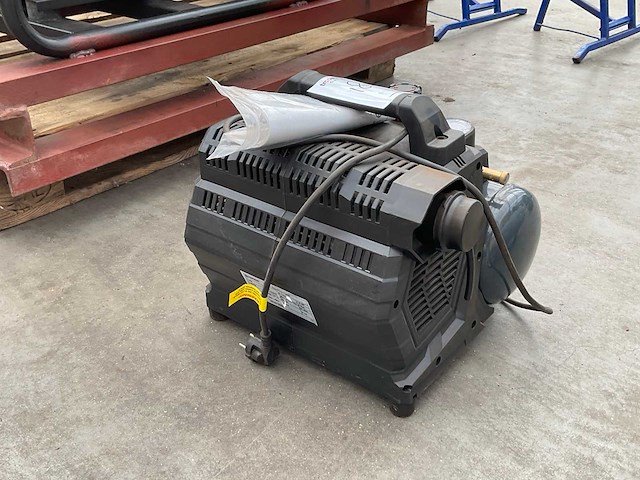 Contimac silent compact zuigercompressor - afbeelding 5 van  5