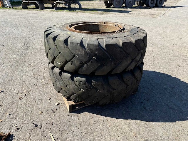 Continental - band 16.00-25 (2x) - afbeelding 1 van  6