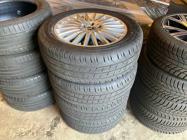 Continental - contivancontact - 200 - autobanden met aluminium mercedes velgen (4x) - afbeelding 1 van  9