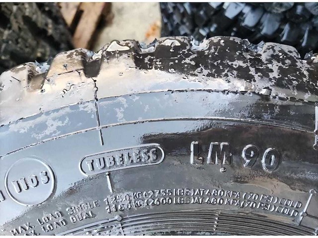 Continental - lm90 225/75r16 - tubeless - 4x autoband - afbeelding 5 van  6