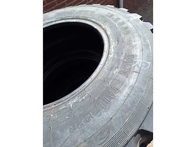 Continental - mpt - 12.5r20 tyre(4x) - afbeelding 4 van  4