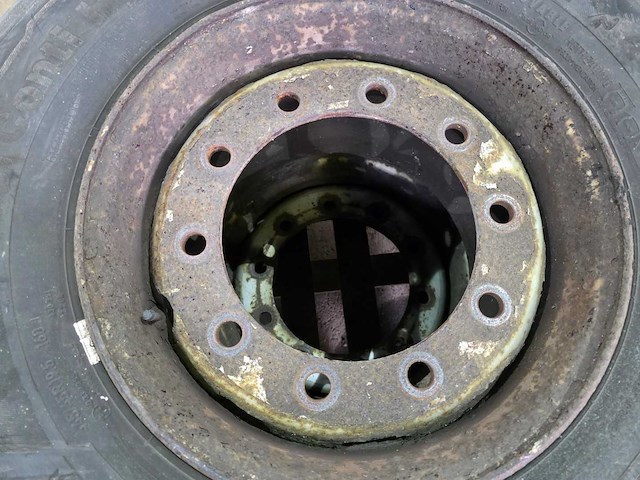 Continental - vrachtwagenband 445/45 r19.5 - afbeelding 8 van  8