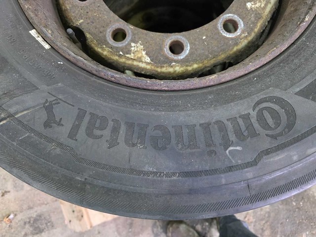 Continental - vrachtwagenband 445/45 r19.5 - afbeelding 2 van  8