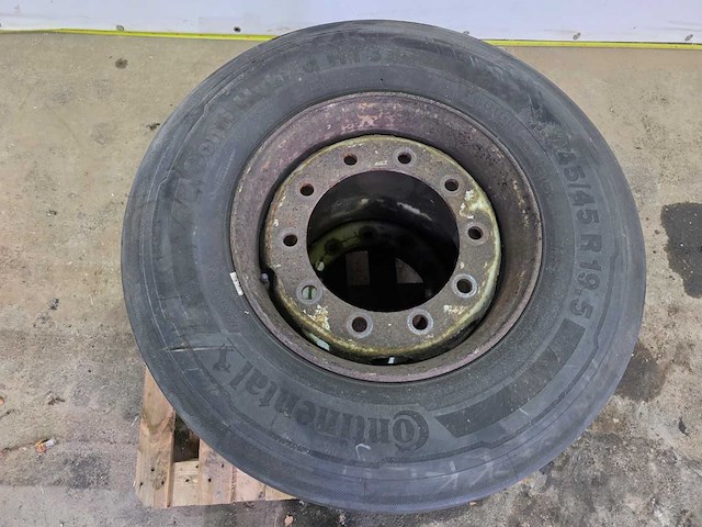 Continental - vrachtwagenband 445/45 r19.5 - afbeelding 7 van  8