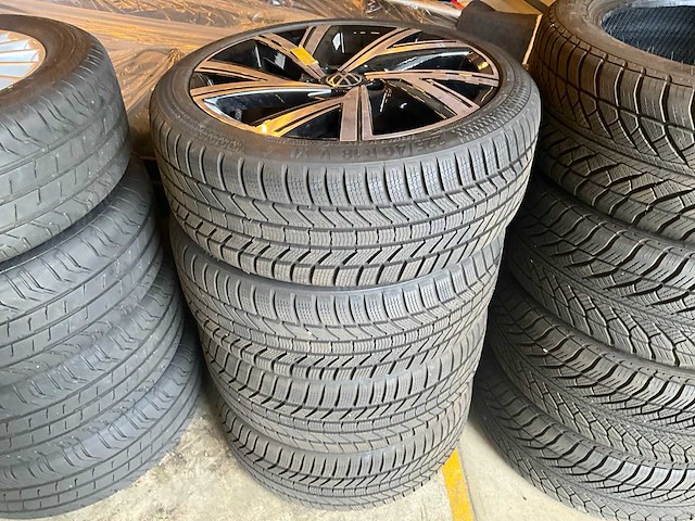 Continental - wintercontact - autobanden met aluminium vw velgen (4x) - afbeelding 9 van  14